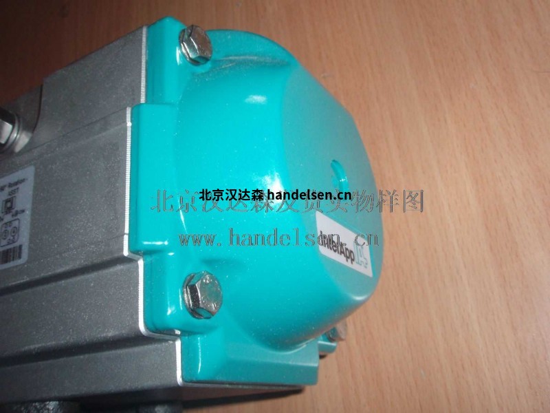 src=http://www.indirasari.com/skin/m03skinBlue/image/nopic.gif