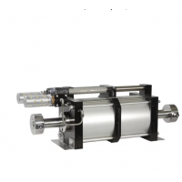 Maximator 氣動高壓泵，壓力高達 7.000 bar，可用于工程和工業(yè)領域